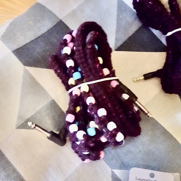 Electric Guitar Cable, Stereo Adapter, Audio Cable & Guitar Pick Earrings - Picture 3 of 9